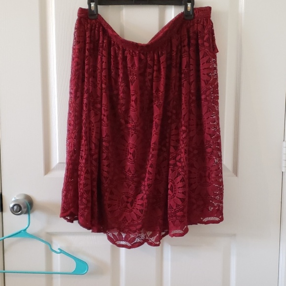 Xhilaration Dresses & Skirts - Burgundy lace skirt